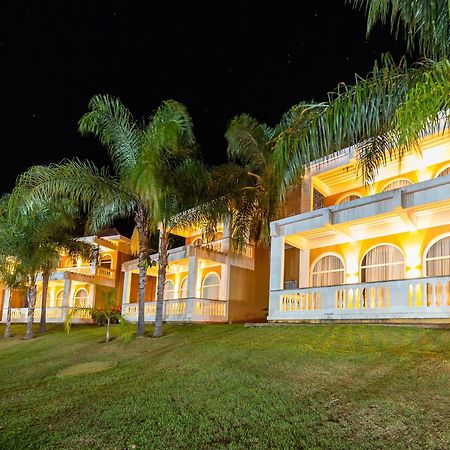 Daj Resort & Marina Ribeirao Claro Eksteriør bilde